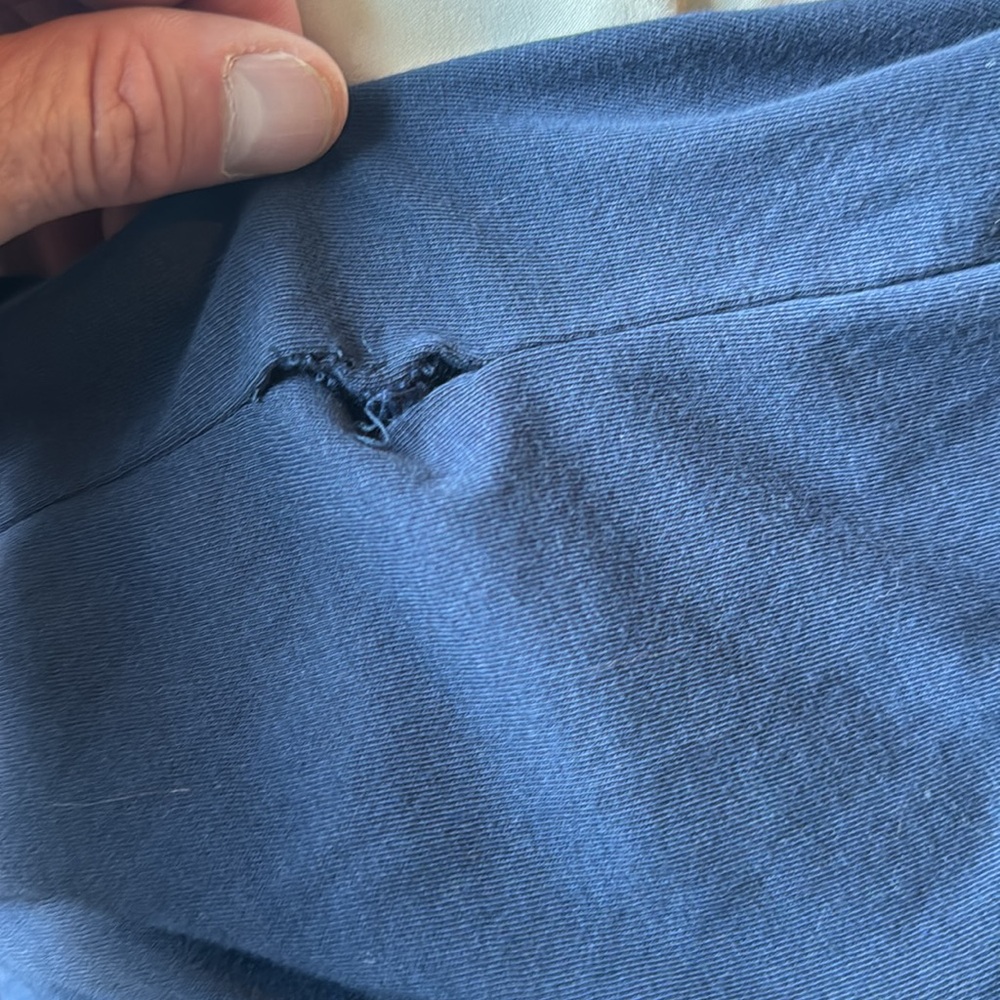 5.11 Tactical shirt.. shirt is basically brand new but has hole in side - Picture 5 of 5